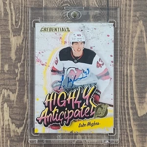 2023-24 Luke Hughes Muy Esperado Automático NJ Devils RC #HA-44 UD Credenciales - Imagen 1 de 2