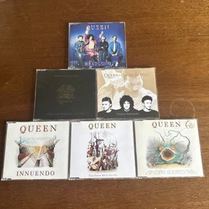 Queen - 6 CD Singles - Anspielungen, Headlong, Slightly Mad, Show Must Go On - Bild 1 von 1