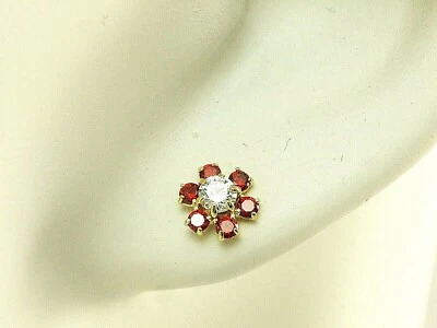 333 Gold Ohrstecker 1 PAAR 8 Karat  Blume Zirkonia granat  und klar - Bild 1 von 4