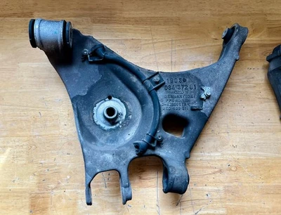 Audi B6 B7 A4 S4 Rear Lower Left Driver Side Rear Lower Control Arm 8E0505311 - Image 1 of 4