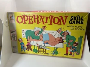 VINTAGE 1965 MILTON BRADLEY OPERATION GAME DOCTOR SMOKING RARE - Picture 1 of 10