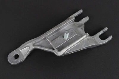 8E0864283 Original Audi A4 B6 B7 8E Halter Mittelarmlehne Halterung armlehne - Image 1 of 3