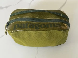 Patagonia Zipper Travel Toiletry Bag- Excellent Condition! - Picture 1 of 5