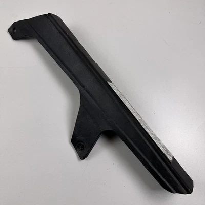 Cubierta protectora de cadena para Suzuki DL650 v-strom 2011 61310-16G00 Foto 1 de 4