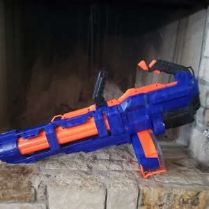 Nerf E2865 Elite Titan CS-50 50-Dart Toy Blaster Mini gun Automatic Discontinued - Picture 1 of 5
