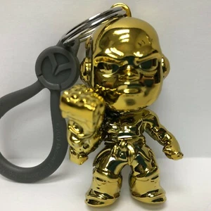 Figura colgante mochila Blizzard Overwatch Gold Doomfist | Serie 2 Chase - Imagen 1 de 3