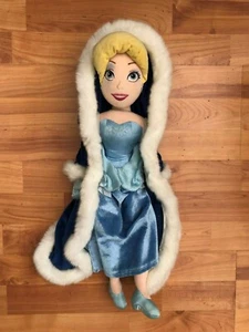 DISNEY STORE PRINCESSES CINDERELLA IN WINTER COAT LARGE SOFT PLUSH TOY DOLL 50CM - Picture 1 of 3