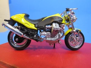 Moto Guzzi V10 Centauro Motorcycle, 1:18 Scale Yellow, Maisto - Picture 1 of 6