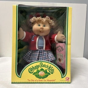 2004 cabbage Patch Doll Play Along 2004 - Picture 1 of 11