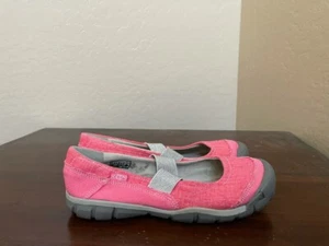 Keen Girls Rivington Mary Jane Sandals Fuchsia Pink Gray Bumper Toe Slip Ons 5 - Picture 1 of 6