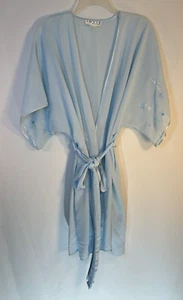 Josie By Natori Robe Size Small Baby Blue Embroidered Floral Dolman Sleeves - Picture 1 of 8