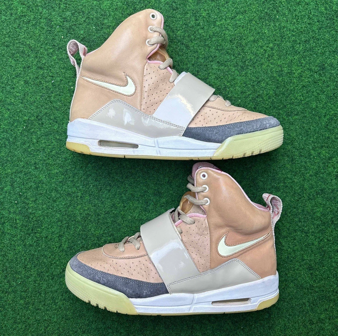 【超激レア】NIKE AIR YEEZY1 28.0cm NET TAN Nike Air Yeezy 1 Net Tan Men's - 366164-111 - US