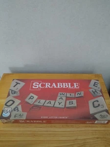 Scrabble Crossword Game Hasbro Gaming 2013 Brand New Sealed - Picture 1 of 4