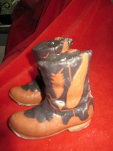 Set Of 2 Cowboy Boot's Candles - Brown & Dark Tan - Picture 1 of 11