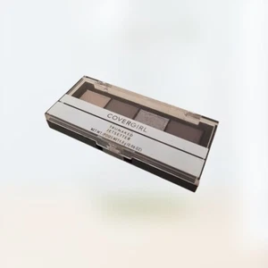 CoverGirl TRUNAKED EYESHADOW QUAD PALETTE All Day Wear 745 JETSETTER Silver Gray - Picture 1 of 24