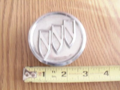 Buick LaCarosse Lucerne Regal center cap  2004-2011, p/n 9595010 - Изображение 1 из 3