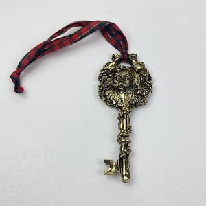 Santas Magic Skeleton Key Ornament for Homes Without a Chimney With Ribbon - Picture 1 of 14