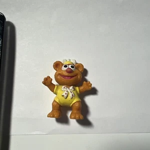 1988 Vintage Muppets Fozzie Bear PVC figure - Picture 1 of 2