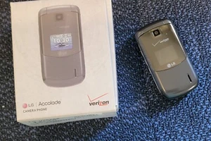 Flip Phone LG Accolade Verizon Wireless VX5600 Flip Phone Cell Phone  - Picture 1 of 4