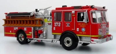 Iconic Replicas 1:64 KME Predator Fire Engine: LACFD - Engine 172 - Image 1 of 4