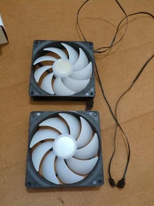 Lian Li 2x 140mm ARGB PC Fans 450-1900 Rpm Daisy Chained No Packaging From Fact - Bild 1 von 2