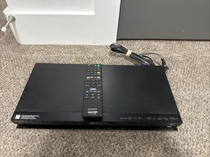Sony BDP-BX57 1080p Smart 3D WiFi Blu-Ray/SACD Player with Remote, Tested - Picture 1 of 6