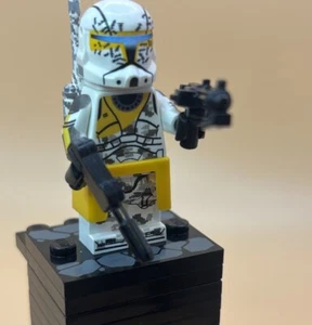 Lego Star Wars Custom Clone Commando Gregor Trooper Diseño Amarillo - Imagen 1 de 5