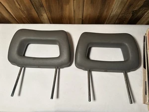 1988-1995 Isuzu Rodeo OEM Headrest Support Insert Front Back Beige 0287015 - Bild 1 von 6