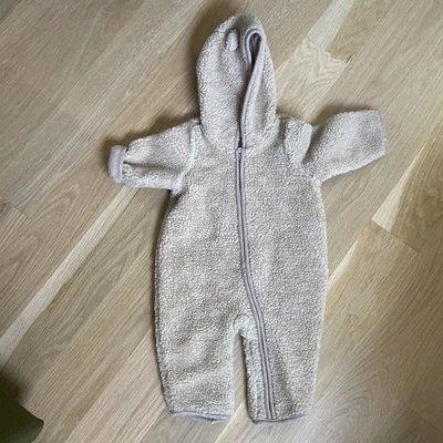 Bebé GAP 3-6 Meses Sherpa Una Pieza Invierno Con Capucha Oso Cremallera NUEVO Foto 1 de 4