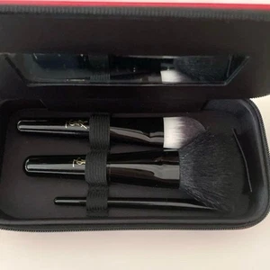 Yves Saint Laurent Makeup Face Brush 3pcs Set with Pouch 22803 - Picture 1 of 3