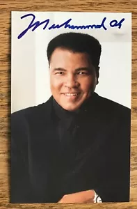 Muhammad Ali vintage autographed Postcard - Picture 1 of 3