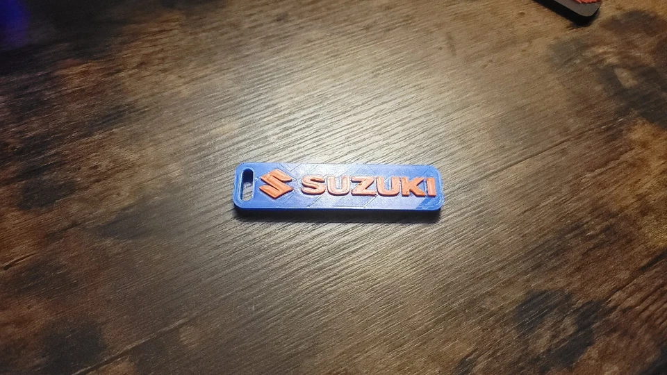 llavero moto suzuki Foto 1 de 1