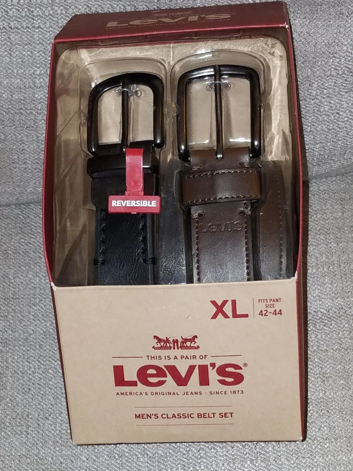 LEVI'S NUEVO JUEGO DE 2 CINTURONES CLÁSICOS TALLA 42-44, UNO REVERSIBLE Foto 1 de 1