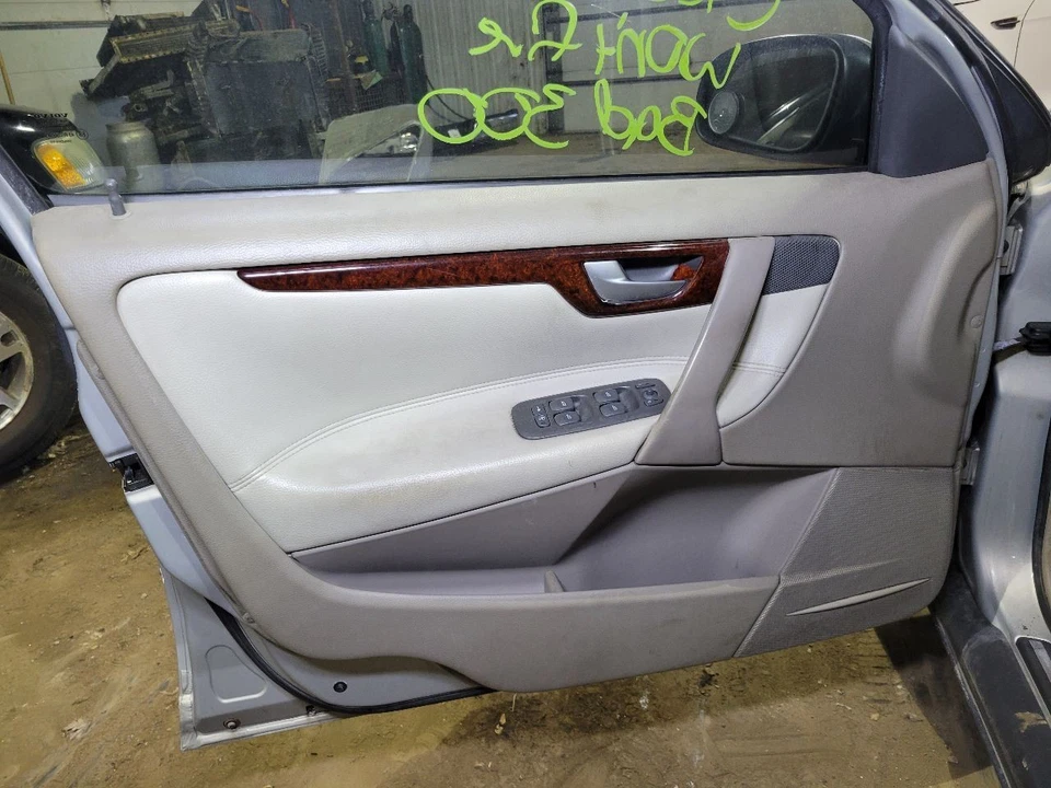 Bomba de refrigerante XC70 2,5 L compatible con 98-13 16 VOLVO SERIE 70 2071072 Foto 1 de 4