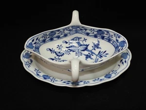 Antiguo barco de salsa de cebolla azul Meissen espadas cruzadas con placa base primera calidad - Imagen 1 de 12