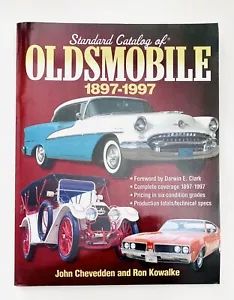 Standard Catalog of Oldsmobile 1897-1997 - John Chevedden - Pricing & Specs - Picture 1 of 6