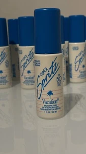 Vacation Super Spritz LSF 50 Sonnencreme - Schützen Sie Ihre Haut unterwegs 30ml 1 Oz - Bild 1 von 5