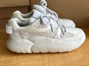 UGG LA CLOUD LOW TRAINER White SNEAKERS SHOES US 8.5 NWOB Or Tags - Picture 1 of 5