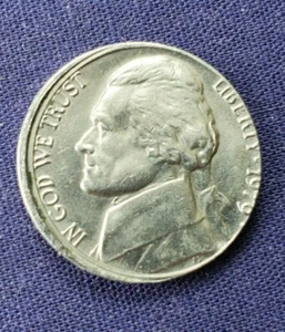 error 1979 jefferson nickle off center strike - Picture 1 of 2