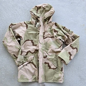 US Army Jacket Medium Long Desert Camo Cold Wet Weather Parka ECWCS USGI NEW - Picture 1 of 11