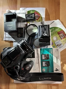 Panasonic Lumix DMC-FZ70 Digital Camera 16.1MP 60x Optical Zoom Tested Great - Picture 1 of 21