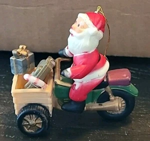Vintage Weihnachtsmann auf Dreirad Ornament Weihnachten Urlaub mit Paketen - Bild 1 von 9
