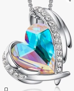 Crystal heart Love Heart Pendant Necklace Silver Tone Crystals NEW - Picture 1 of 5
