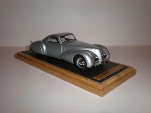 EMC Alfa Romeo 6C 2500 SS Stabillimenti Farina 1940 light blue - Picture 1 of 8