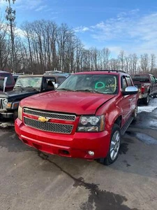 10 CHEVY AVALANCHE 1500 Alternator - Picture 1 of 24