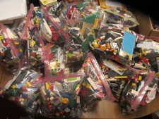 2+ pounds of GENUINE LEGOS bricks parts pieces FREE SHIPPING IN US
