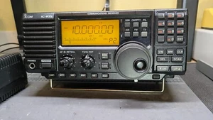 Radio krótkofalowe Icom IC-R75 z opcjonalnym modułem i filtrem IF - Zdjęcie 1 z 7