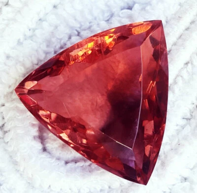 Loose Gemstones Color Changing Quartz 62.30 Ct Certified With Free Gift - Image 1 of 4