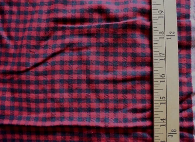 TELA FRANELA 100% ALGODÓN CUADROS ROJO Y NEGRO 1/4" 34X44 PULGADAS Foto 1 de 2