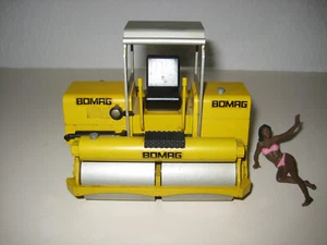 BOMAG BW 200 RULLO #2950.2 CONRAD 1:24 - Foto 1 di 6